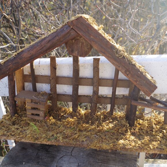 Vintage  Nativity Set - Picture 2 of 5